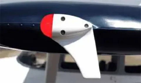uAvionix skyBeacon wingtip position light unit
