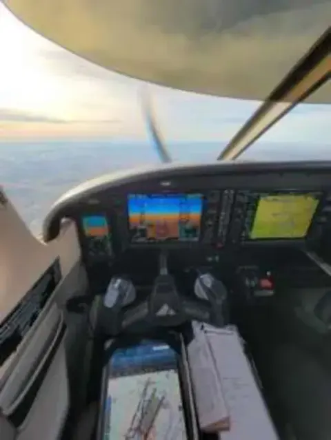 Glass cockpit display in a training airplane in flight