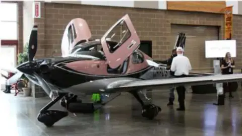 The new Himalayan salt livery for the sixth generation of the popular Cirrus SR22 series